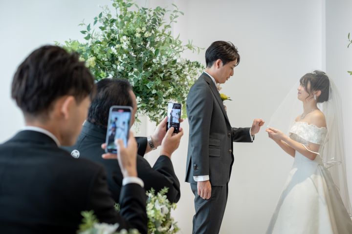 挙式セレモニーのご紹介♪ ~指輪交換~
